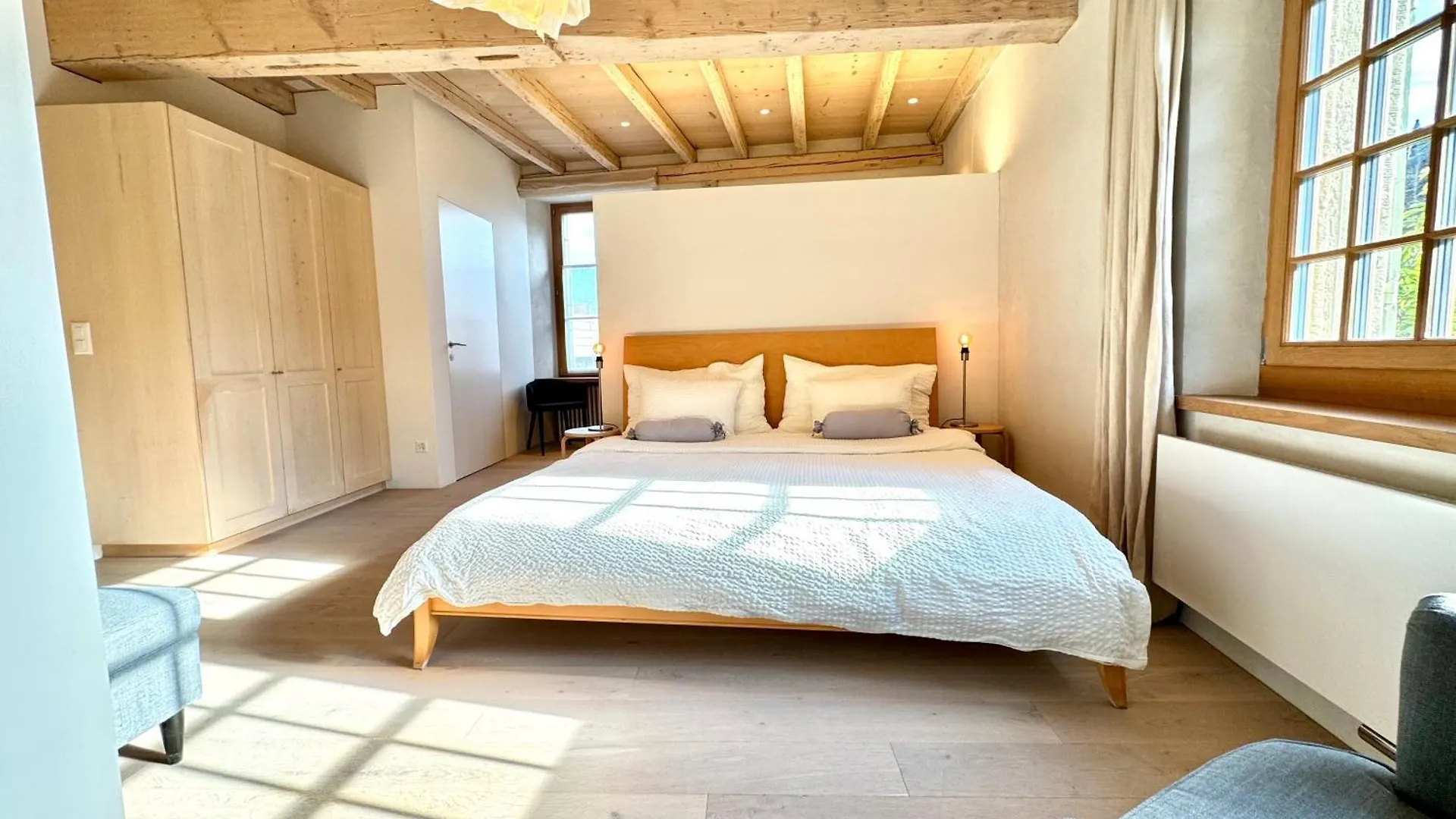 The Mansion Hotel Collonges-sous-Saleve Guest house