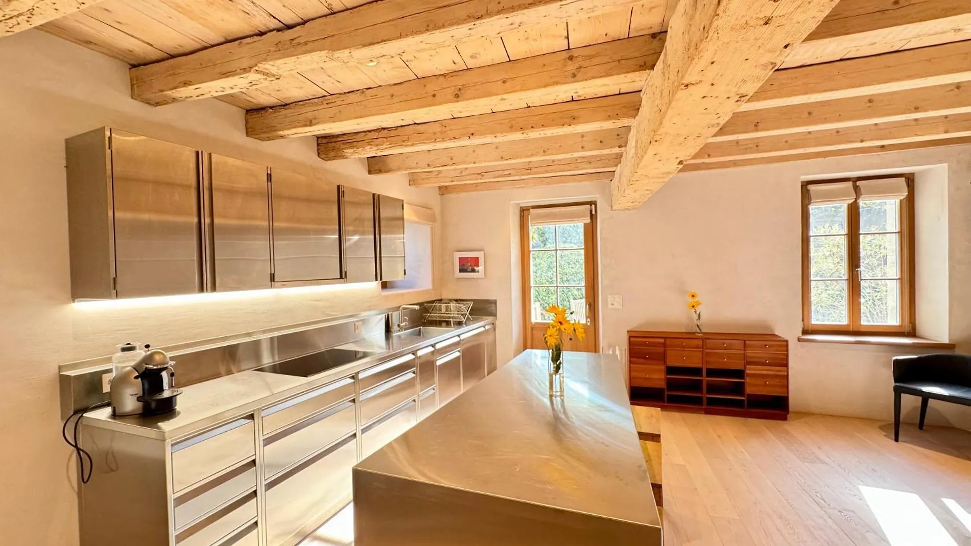The Mansion Hotel Collonges-sous-Saleve 5*,